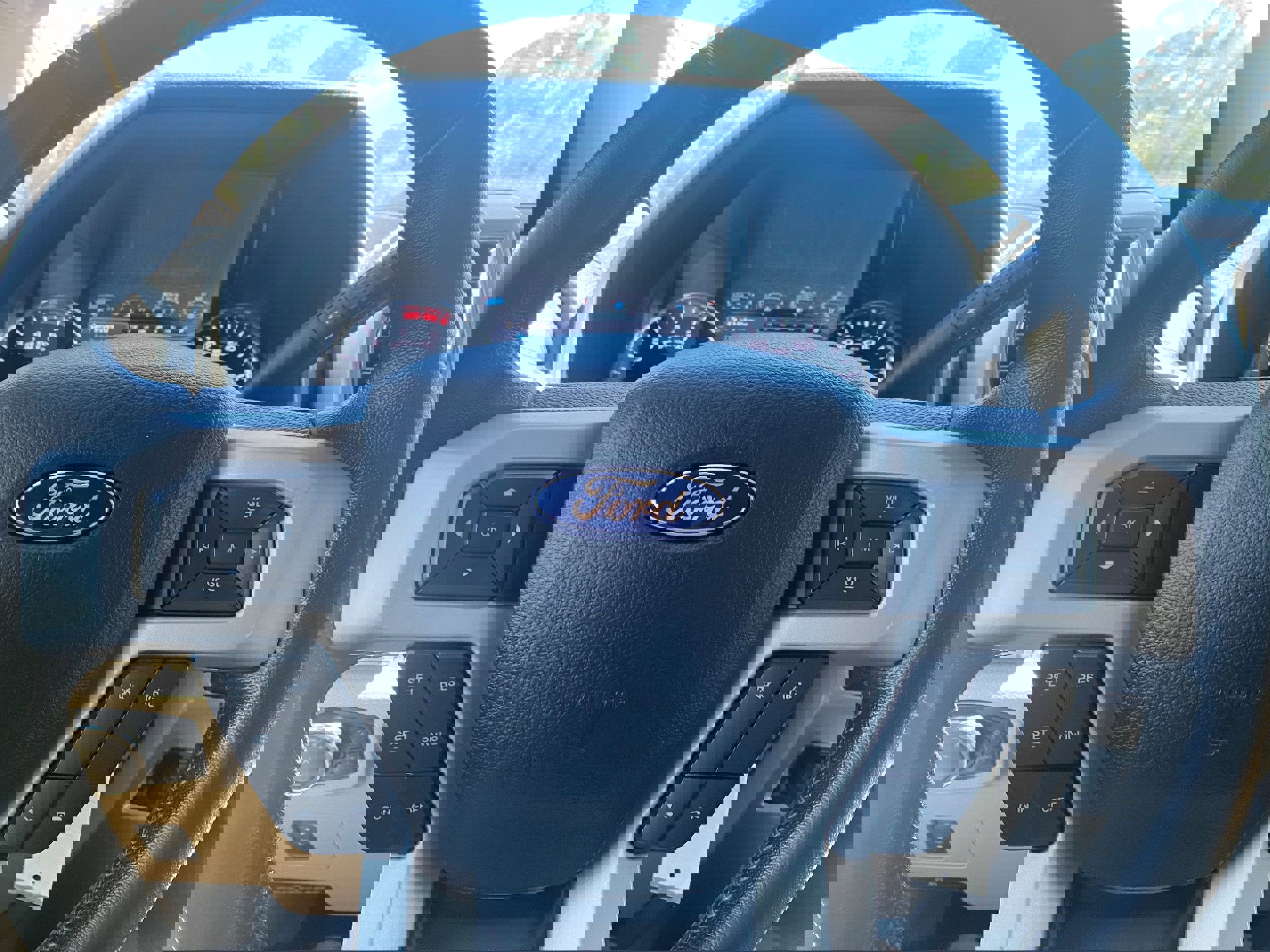 Used 2017 Ford F250 Lariat w/ Tow Technology Bundle image 7