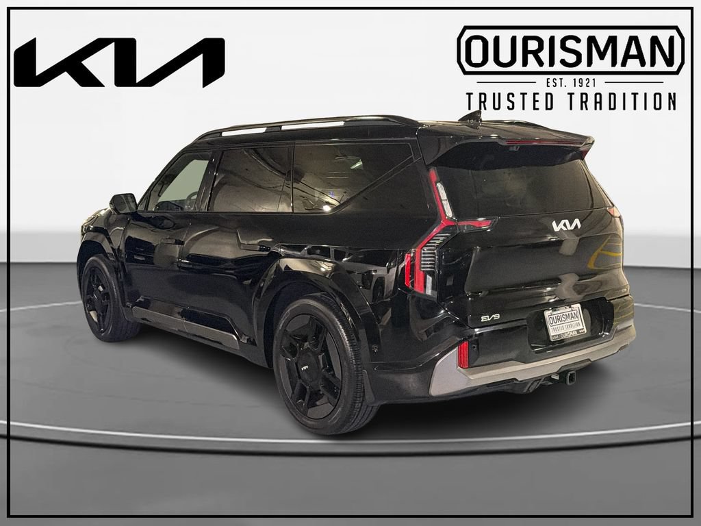 Certified 2024 Kia EV9 GT-Line AWD/4WD image 3