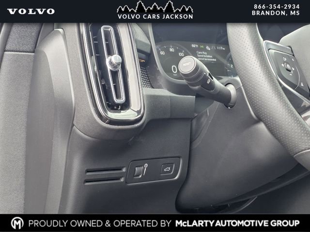 Used 2021 Volvo XC40 T5 R-Design AWD/4WD image 20