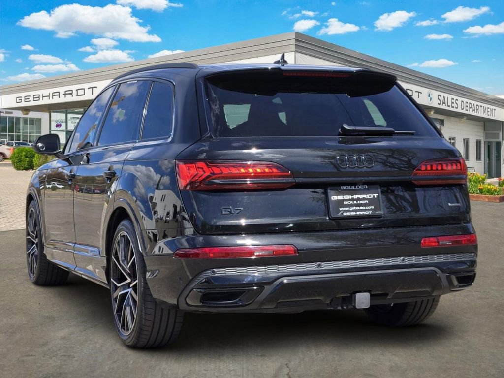 Used 2024 Audi Q7 3.0T Prestige AWD/4WD image 7