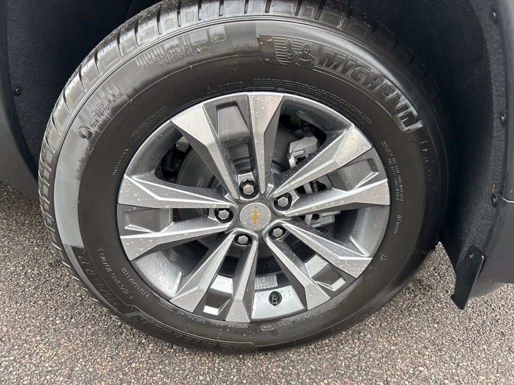 New 2027 Chevrolet Equinox LT AWD/4WD image 11