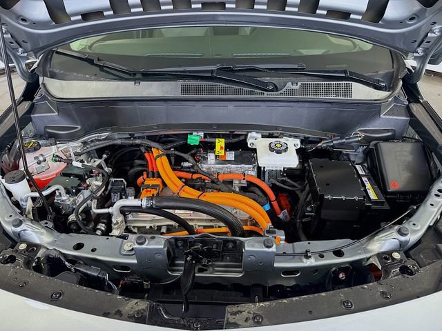 New 2027 Chevrolet Bolt LT w/ Comfort Package image 31