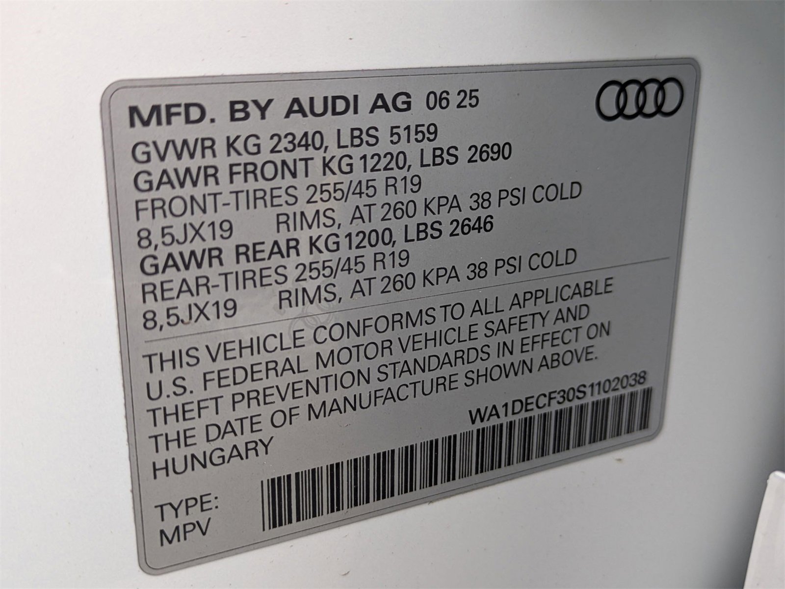 New 2025 Audi Q3 2.0T Premium image 17