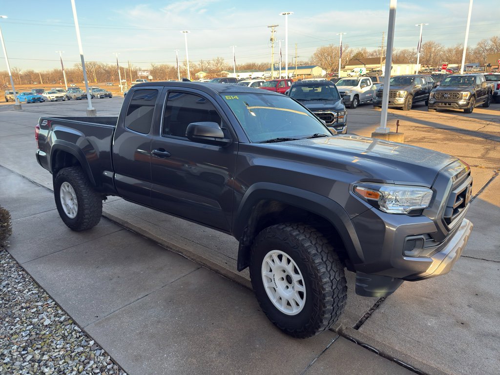 Used 2020 Toyota Tacoma SR5 image 4