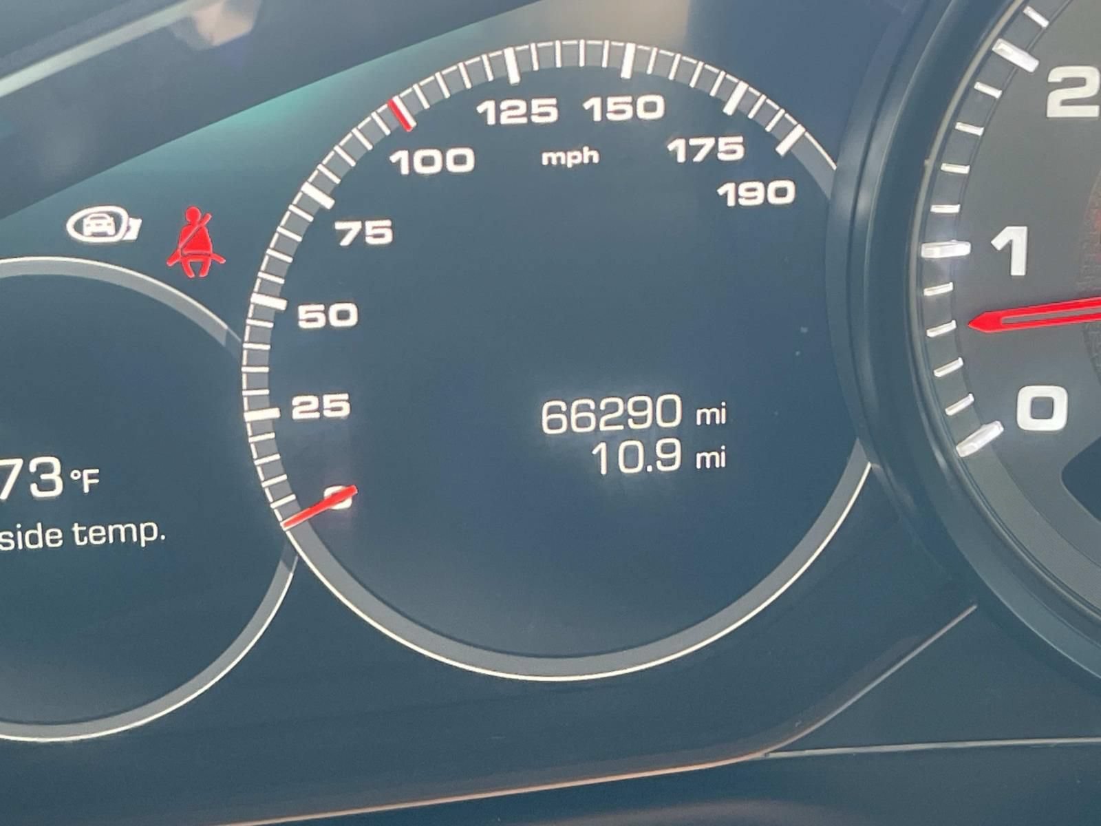 Used 2018 Porsche Panamera 4 AWD/4WD image 23
