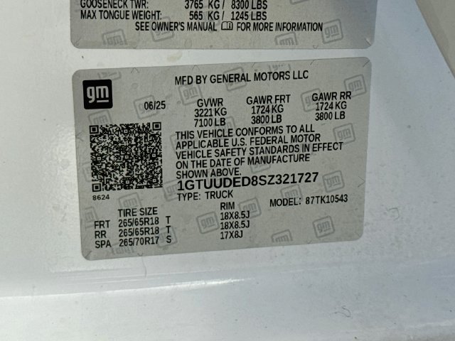 Used 2025 GMC Sierra 1500 SLT AWD/4WD image 32