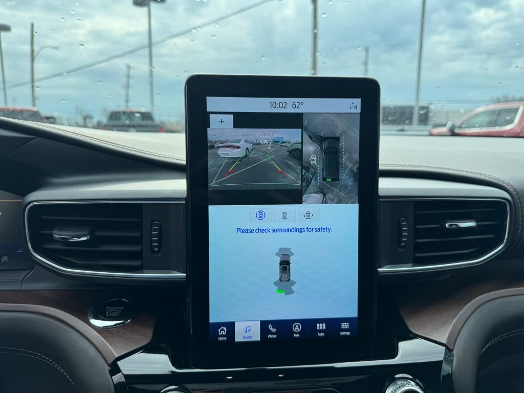 Used 2023 Ford Explorer King Ranch w/ Technology Package image 25