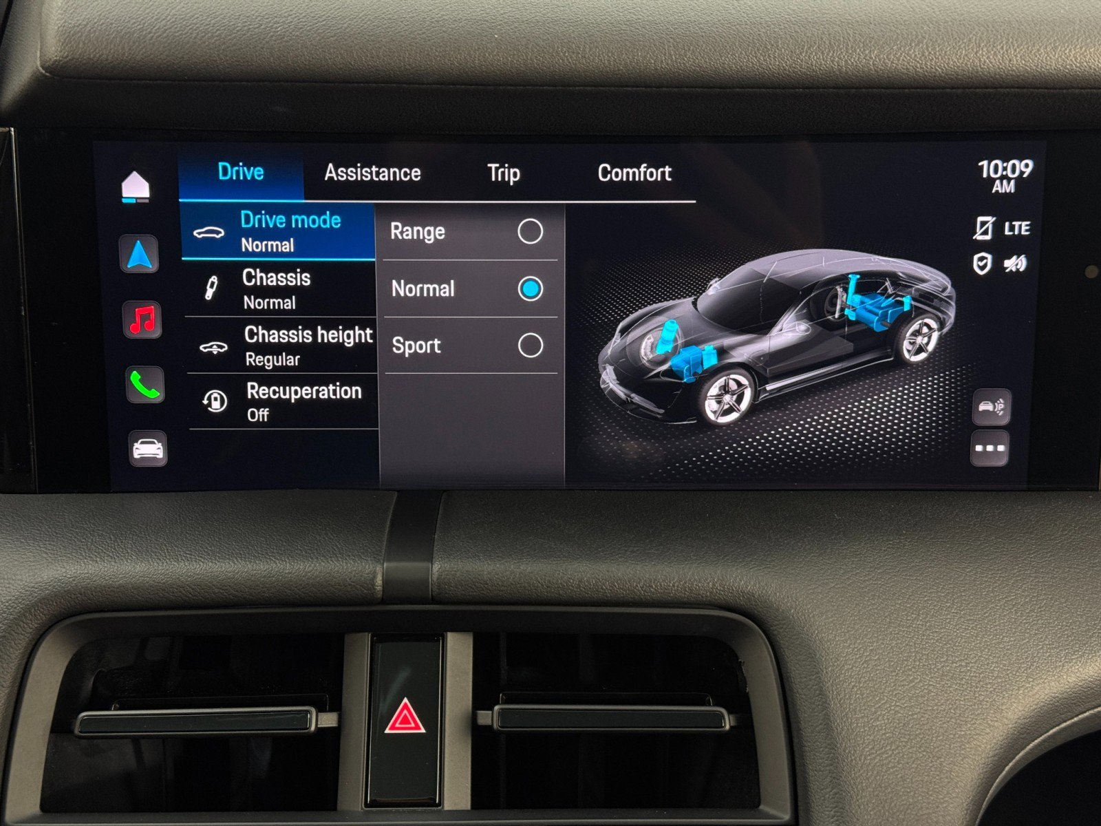 Used 2023 Porsche Taycan 4S w/ Premium Package image 26