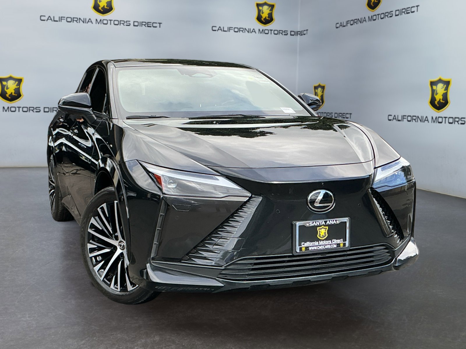 Used 2023 Lexus RZ 450e Premium w/ Accessory Package (Z1) image 3