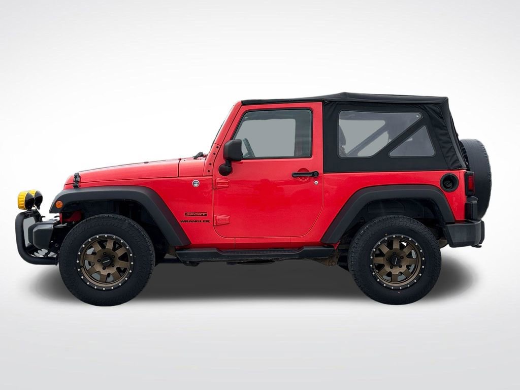 Used 2013 Jeep Wrangler Sport w/ Connectivity Group image 2