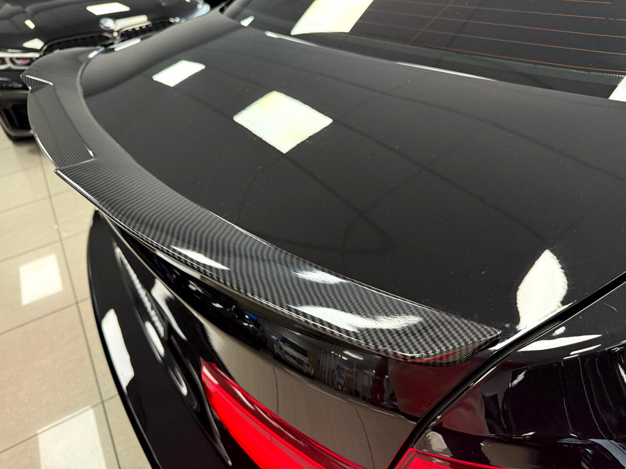 Used 2018 BMW 340i Sedan w/ Shadow Sport Edition image 25