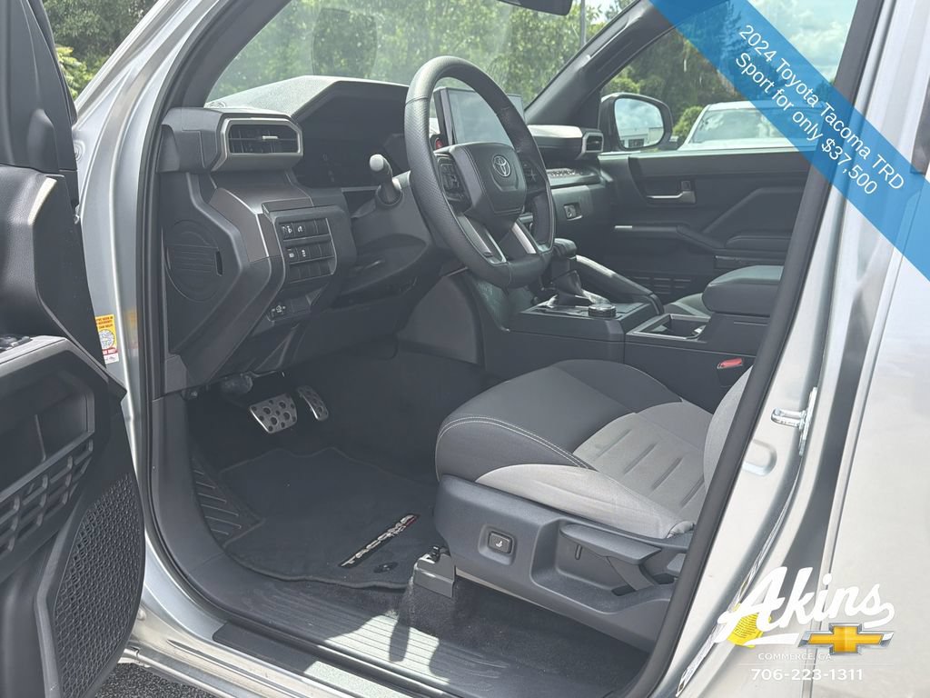 Used 2024 Toyota Tacoma TRD Sport RWD image 13