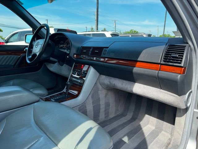 Used 1992 Mercedes-Benz 300 SE image 19
