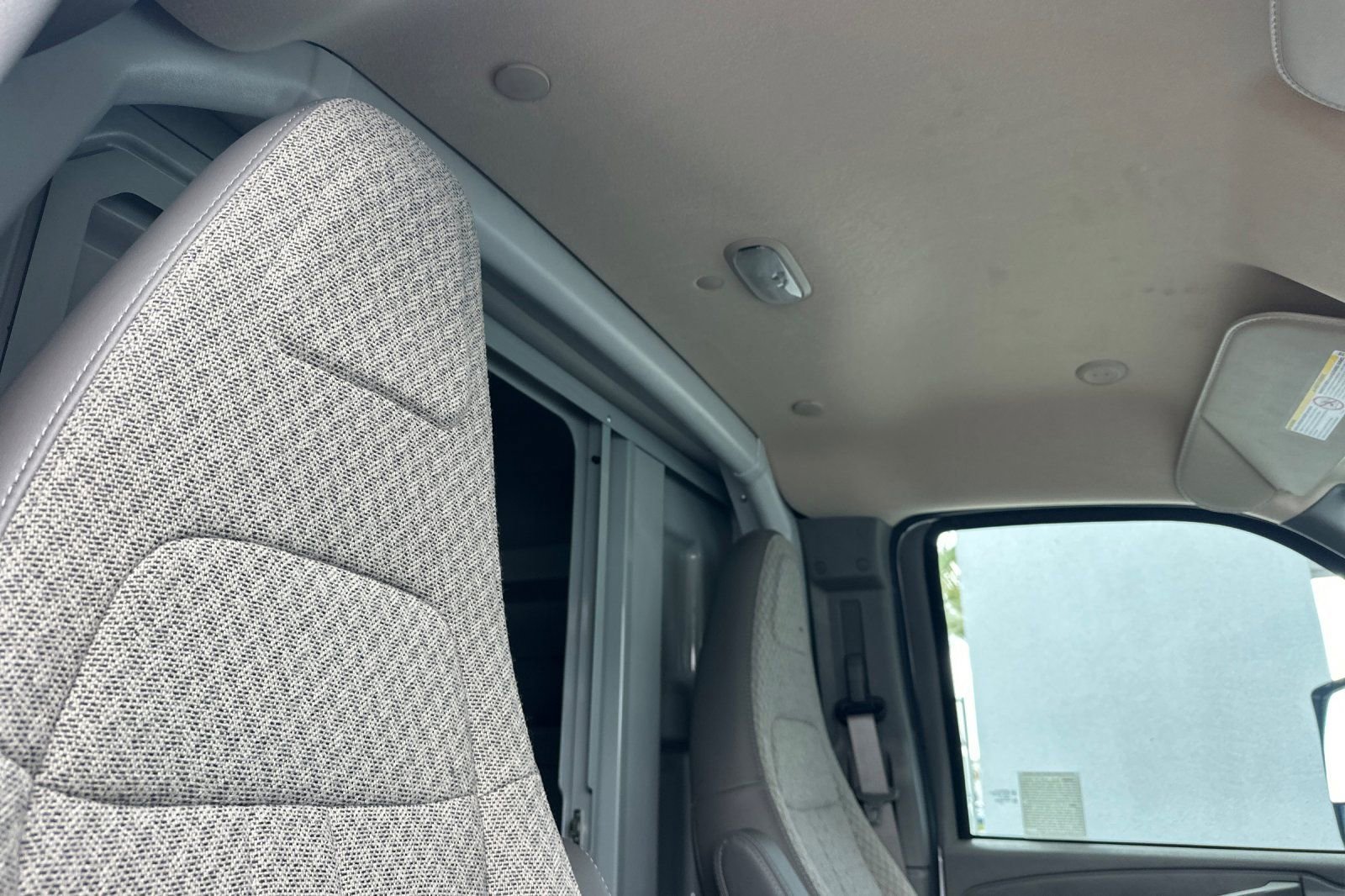 New 2024 Chevrolet Express 3500 w/ Power Convenience Package image 14