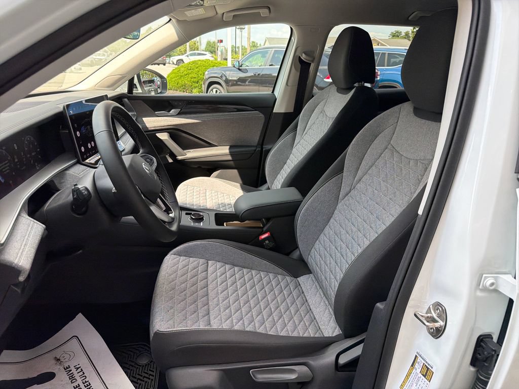 New 2026 Volkswagen Tiguan S AWD/4WD image 11