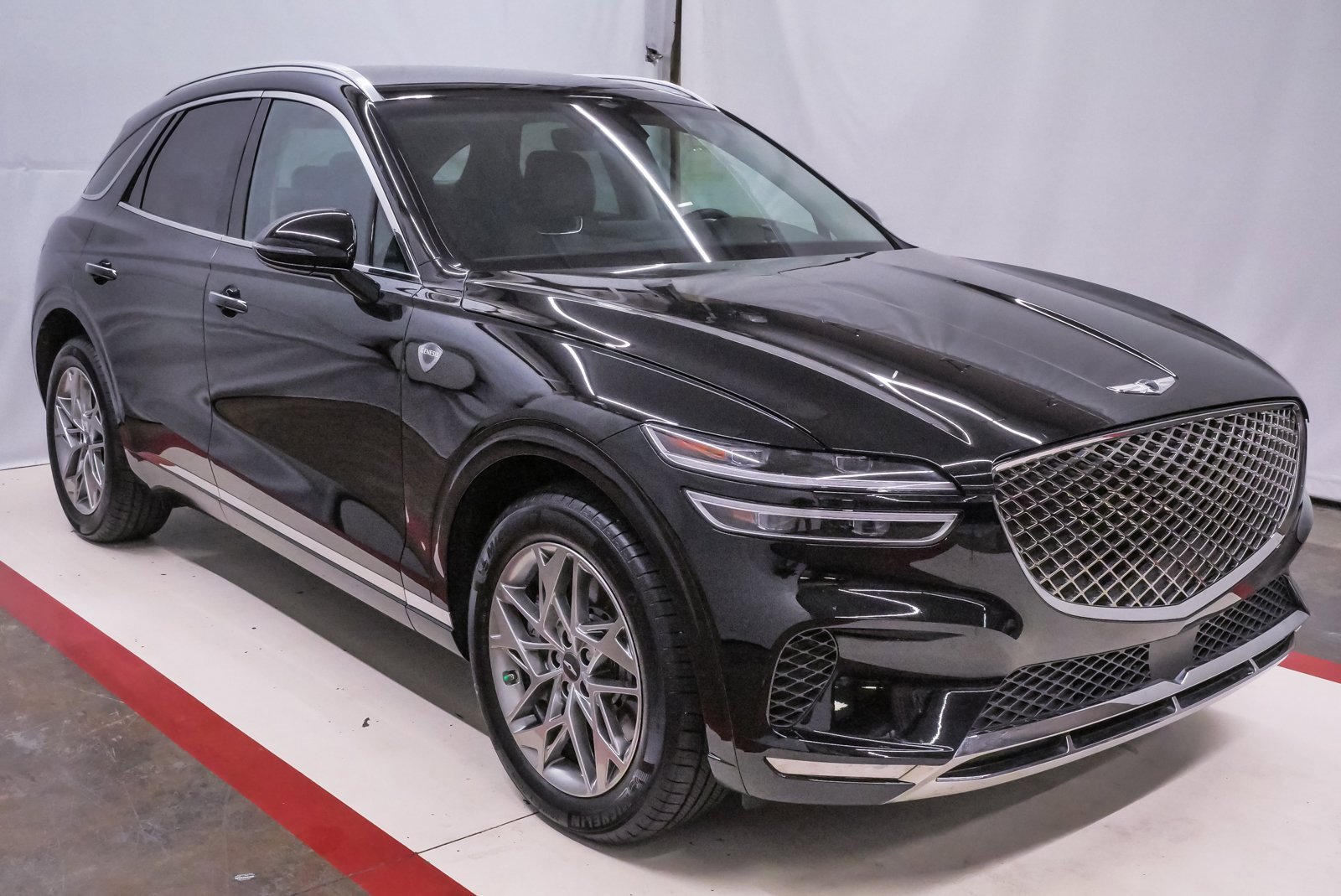 Certified 2025 Genesis GV70 2.5T image 5