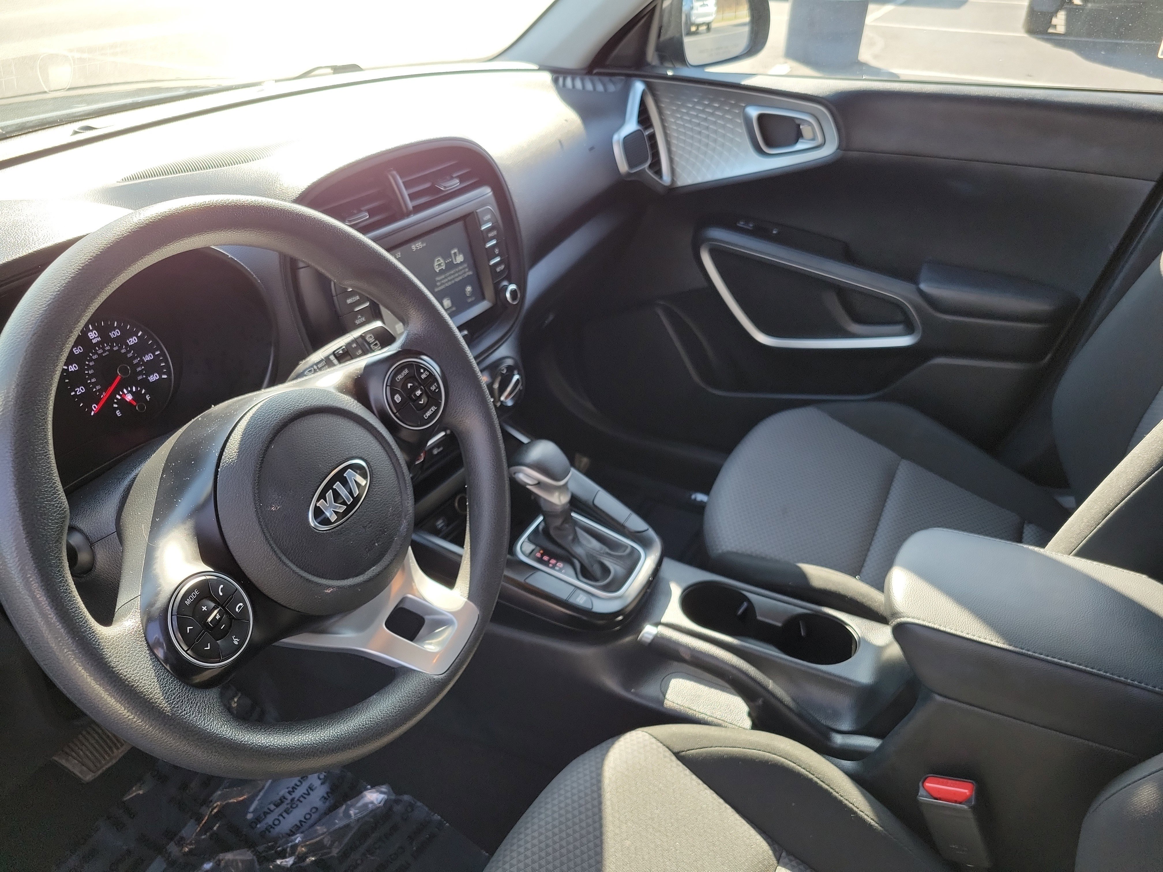 Used 2021 Kia Soul LX image 17