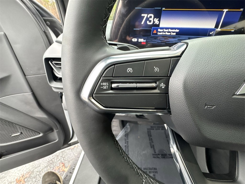 New 2025 Chevrolet Silverado EV LT image 17