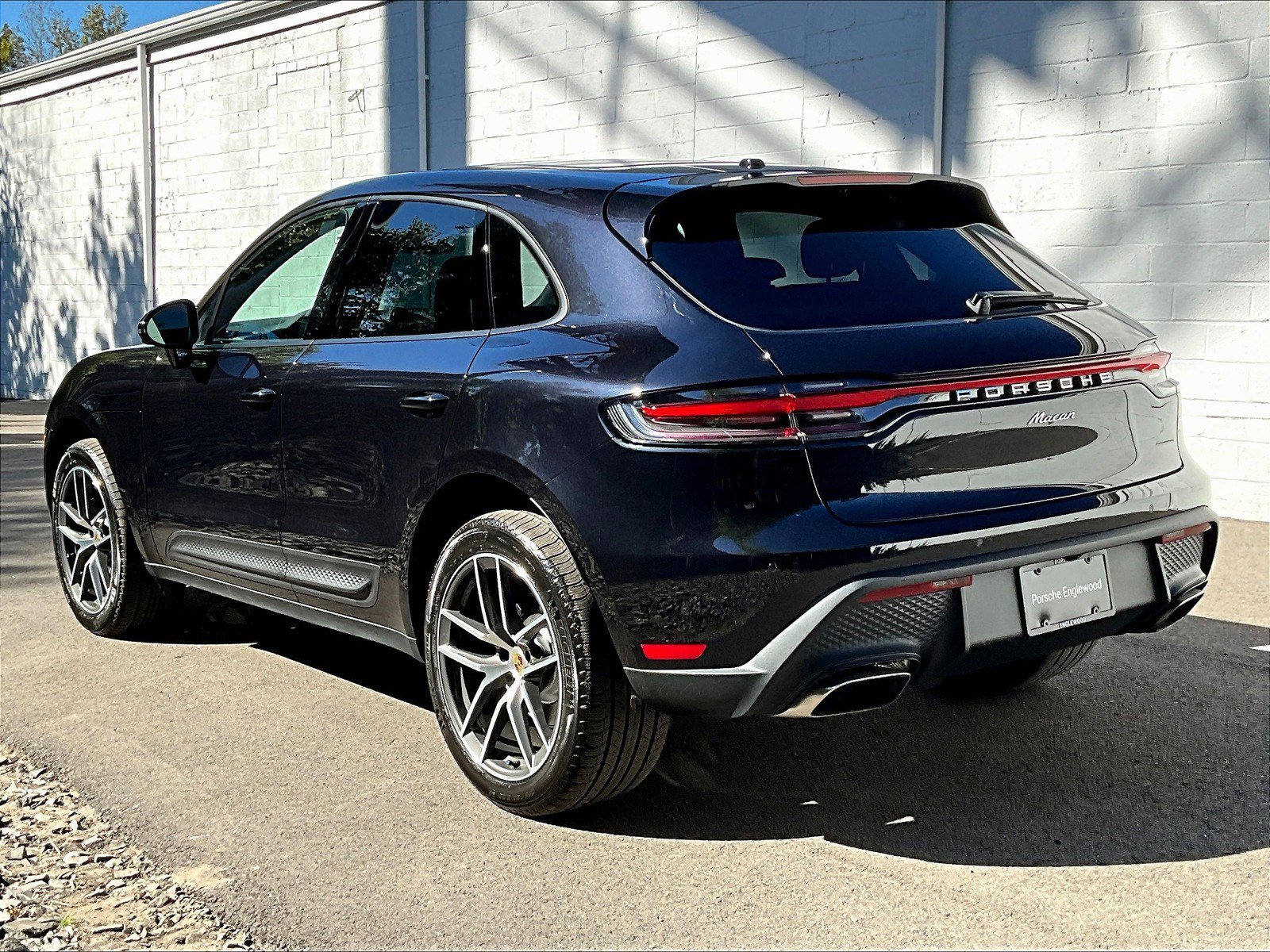 New 2026 Porsche Macan image 3