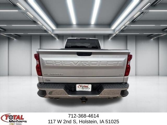 Used 2021 Chevrolet Silverado 1500 LT w/ Z71 Off-Road Package AWD/4WD image 6