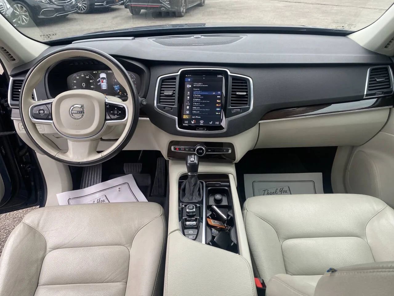 Used 2019 Volvo XC90 T5 Momentum w/ Advanced Package image 14