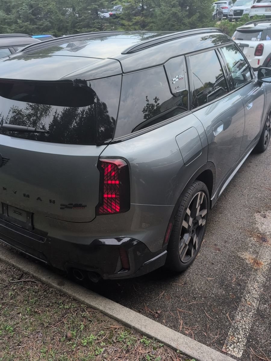 Certified 2025 MINI Cooper Countryman John Cooper Works w/ Comfort Package Max AWD/4WD image 4