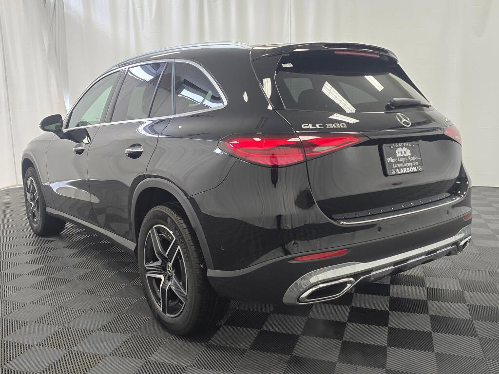 New 2026 Mercedes-Benz GLC 300 4MATIC image 4