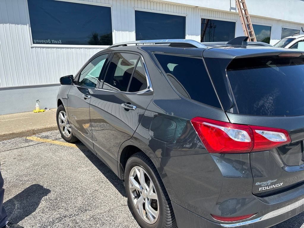 Used 2020 Chevrolet Equinox Premier w/ LPO, Floor Liner Package AWD/4WD image 4