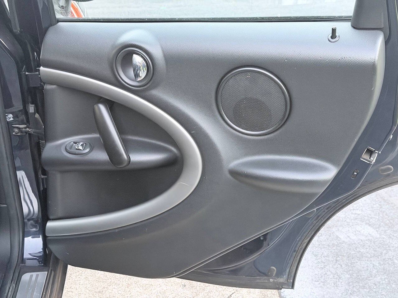 Used 2014 MINI Cooper Countryman FWD image 19
