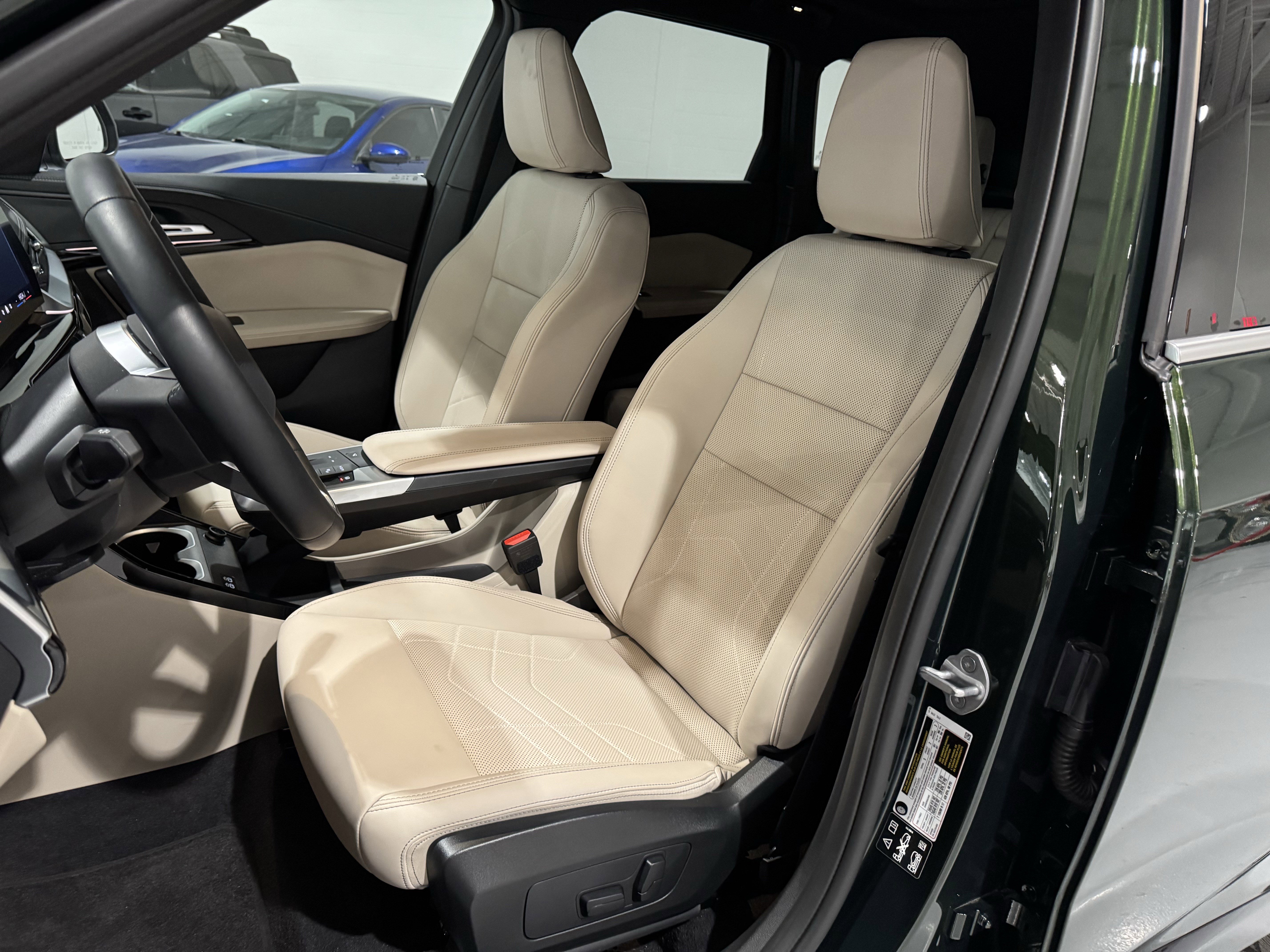 Used 2025 BMW X1 xDrive28i w/ Convenience Package image 25