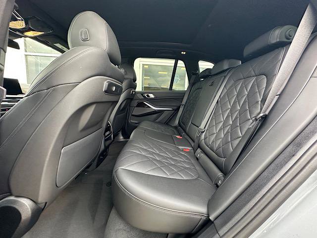 Certified 2024 BMW X5 xDrive40i w/ M Sport Package image 19