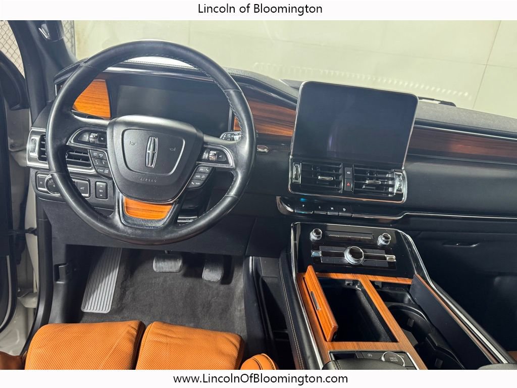 Used 2019 Lincoln Navigator L Reserve AWD/4WD image 19
