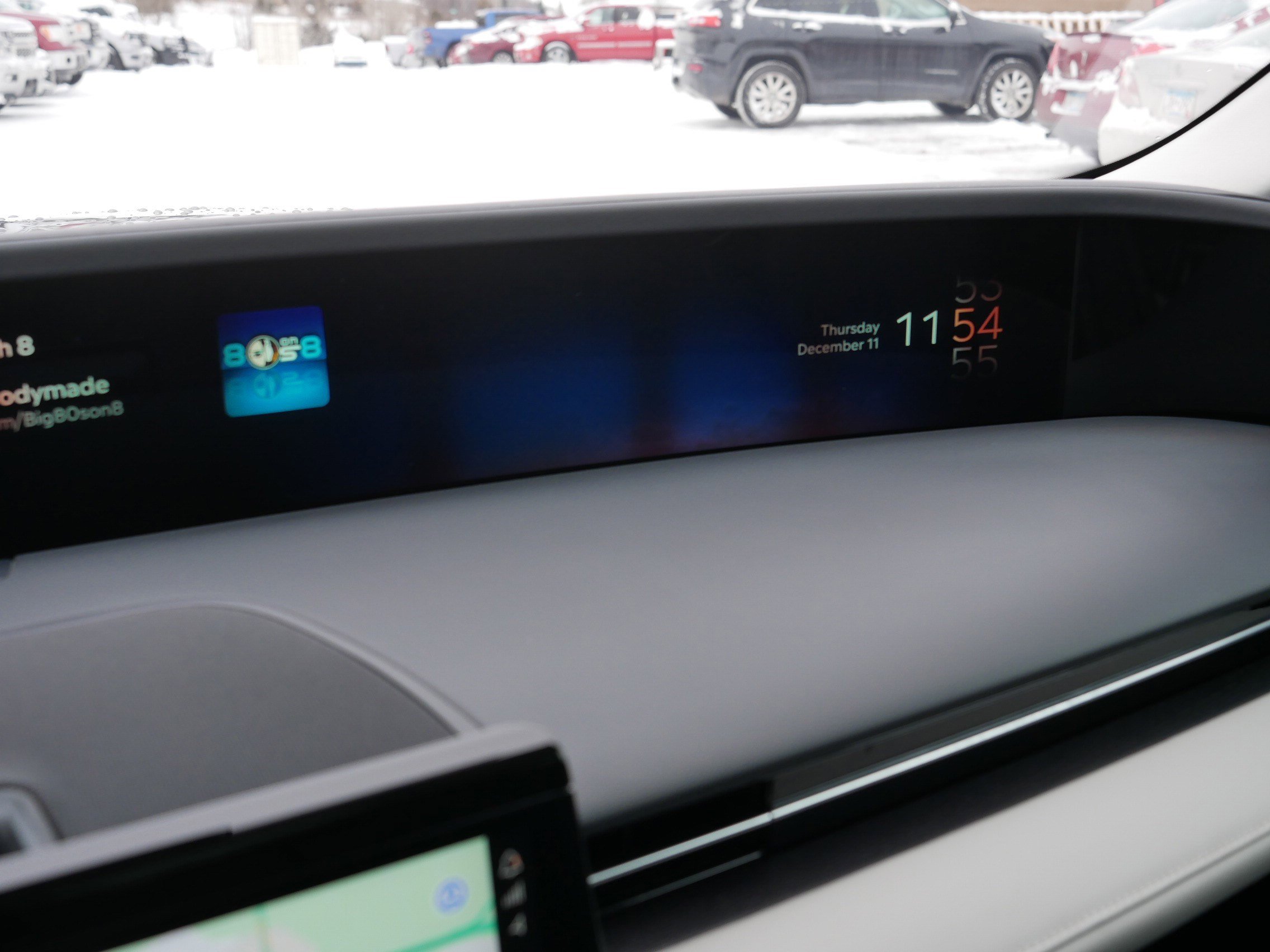 Used 2025 Lincoln Nautilus Reserve image 32