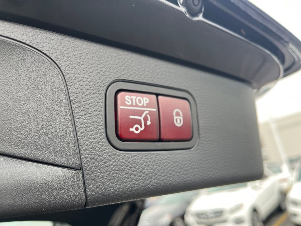 Certified 2022 Mercedes-Benz GLC 300 GLC 300 image 20