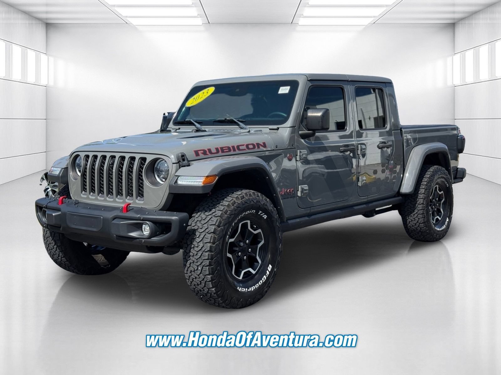 Used 2023 Jeep Gladiator Rubicon w/ LED Lighting Group AWD/4WD image 3