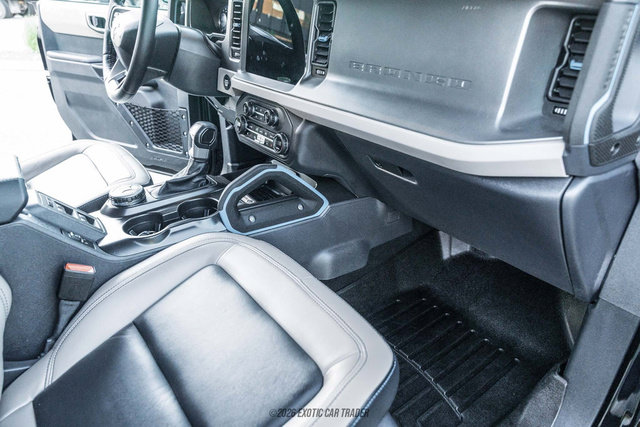 Used 2024 Ford Bronco Wildtrak AWD/4WD image 23