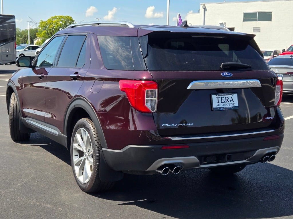 Certified 2023 Ford Explorer Platinum w/ Technology Package AWD/4WD image 20