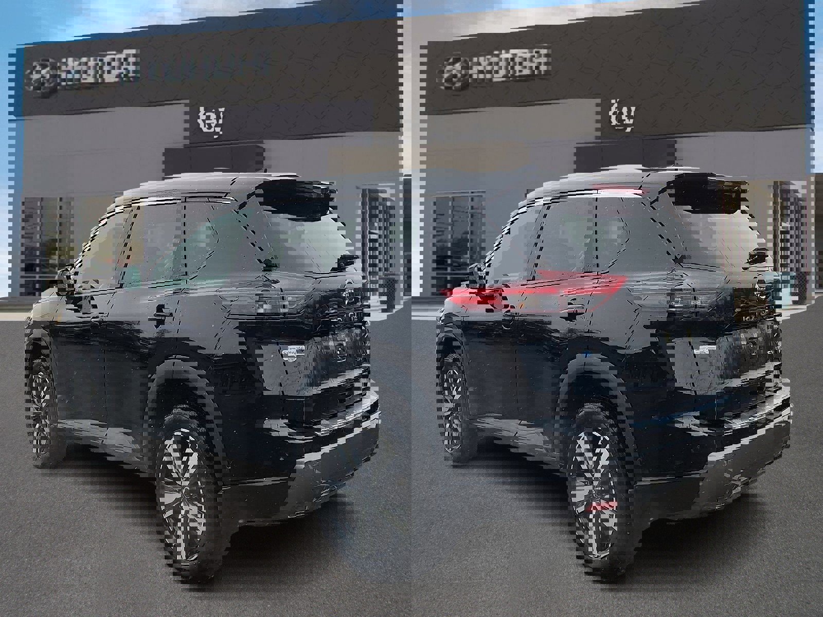 Used 2024 Nissan Rogue SL image 5