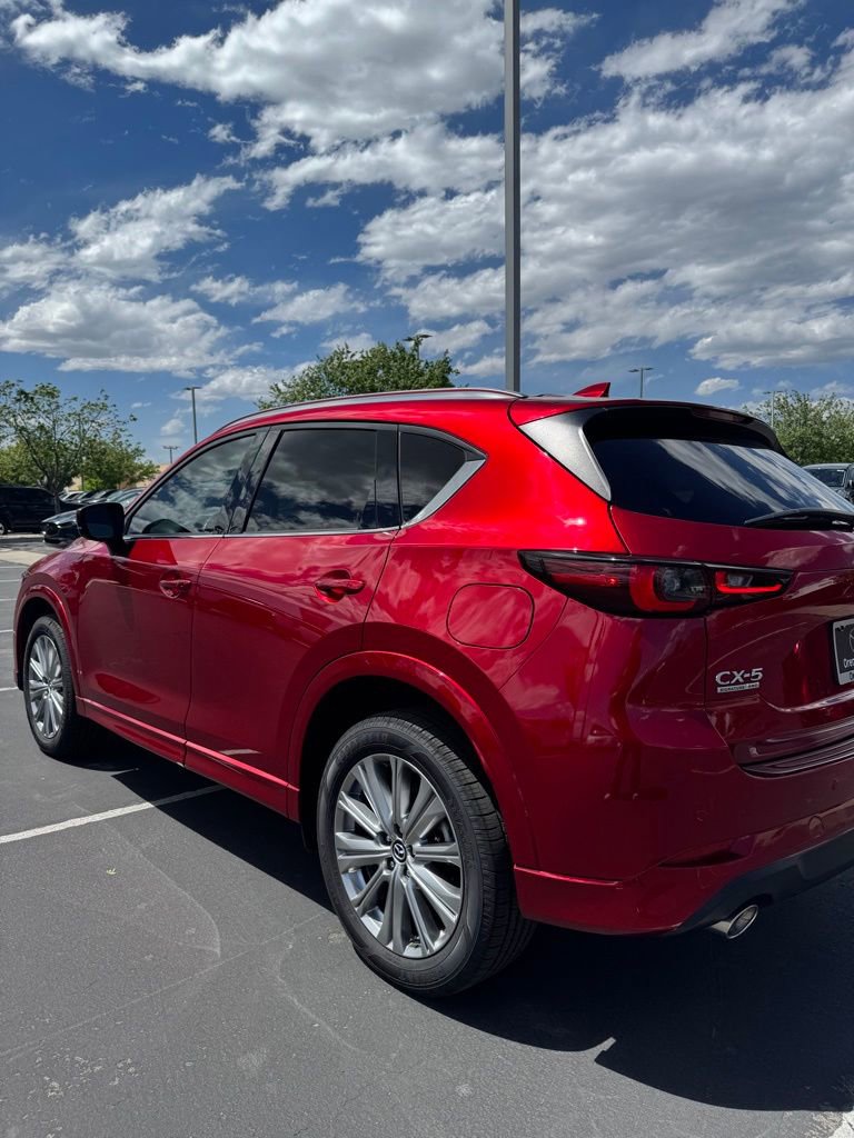 Used 2022 MAZDA CX-5 Signature AWD/4WD image 15