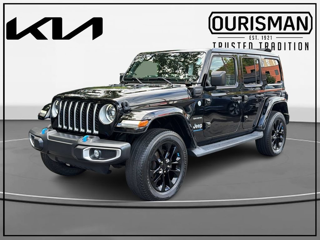 Used 2023 Jeep Wrangler Unlimited Sahara AWD/4WD image 2