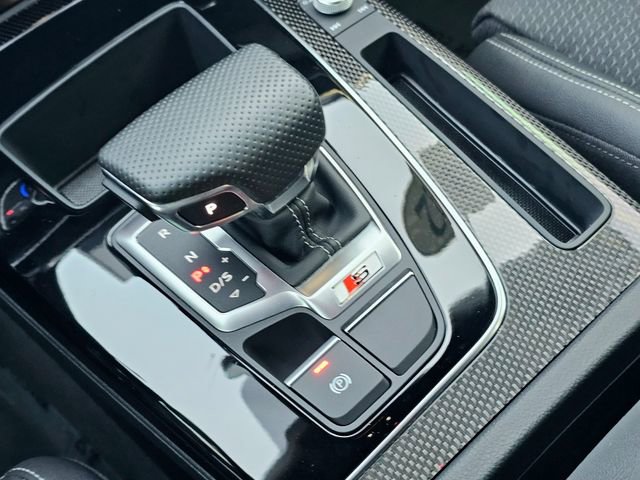 Used 2022 Audi SQ5 Premium image 36