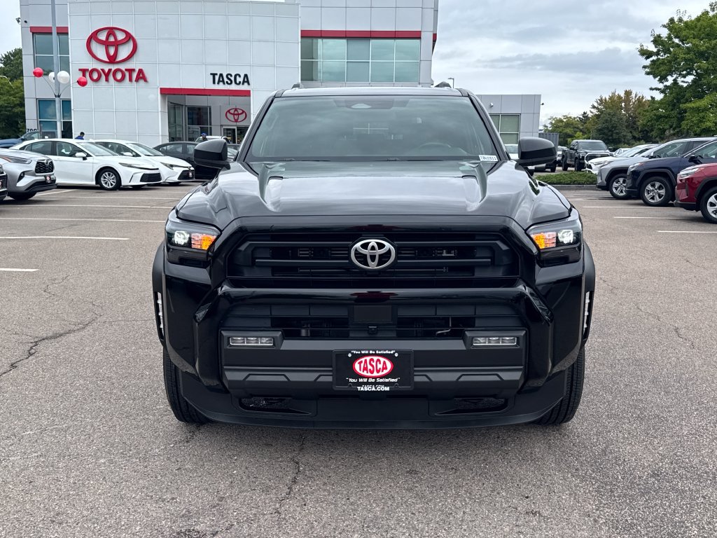 Used 2026 Toyota 4Runner SR5 AWD/4WD image 2