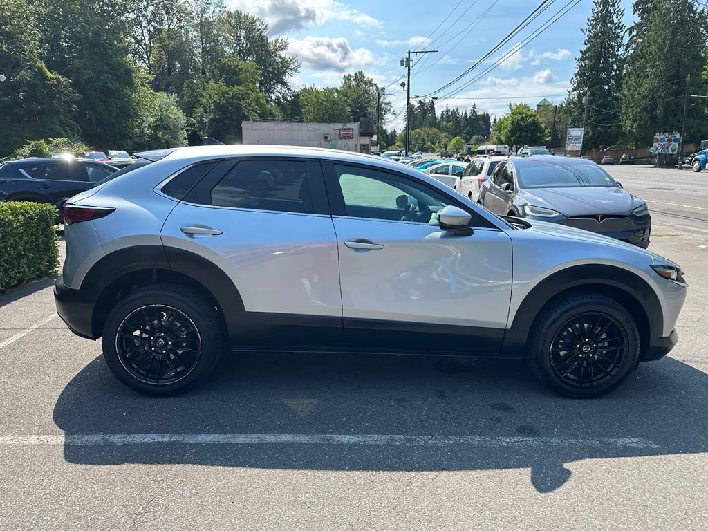 Used 2021 MAZDA CX-30 FWD 2.5 S w/ Select Package image 4