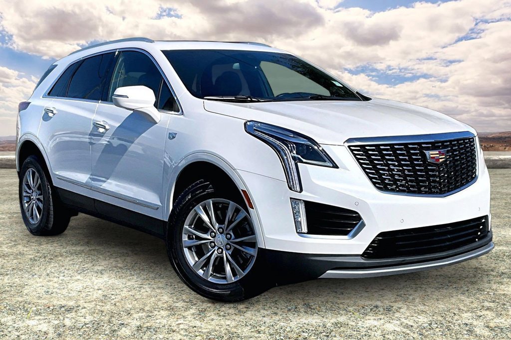 Certified 2022 Cadillac XT5 Premium Luxury FWD image 1
