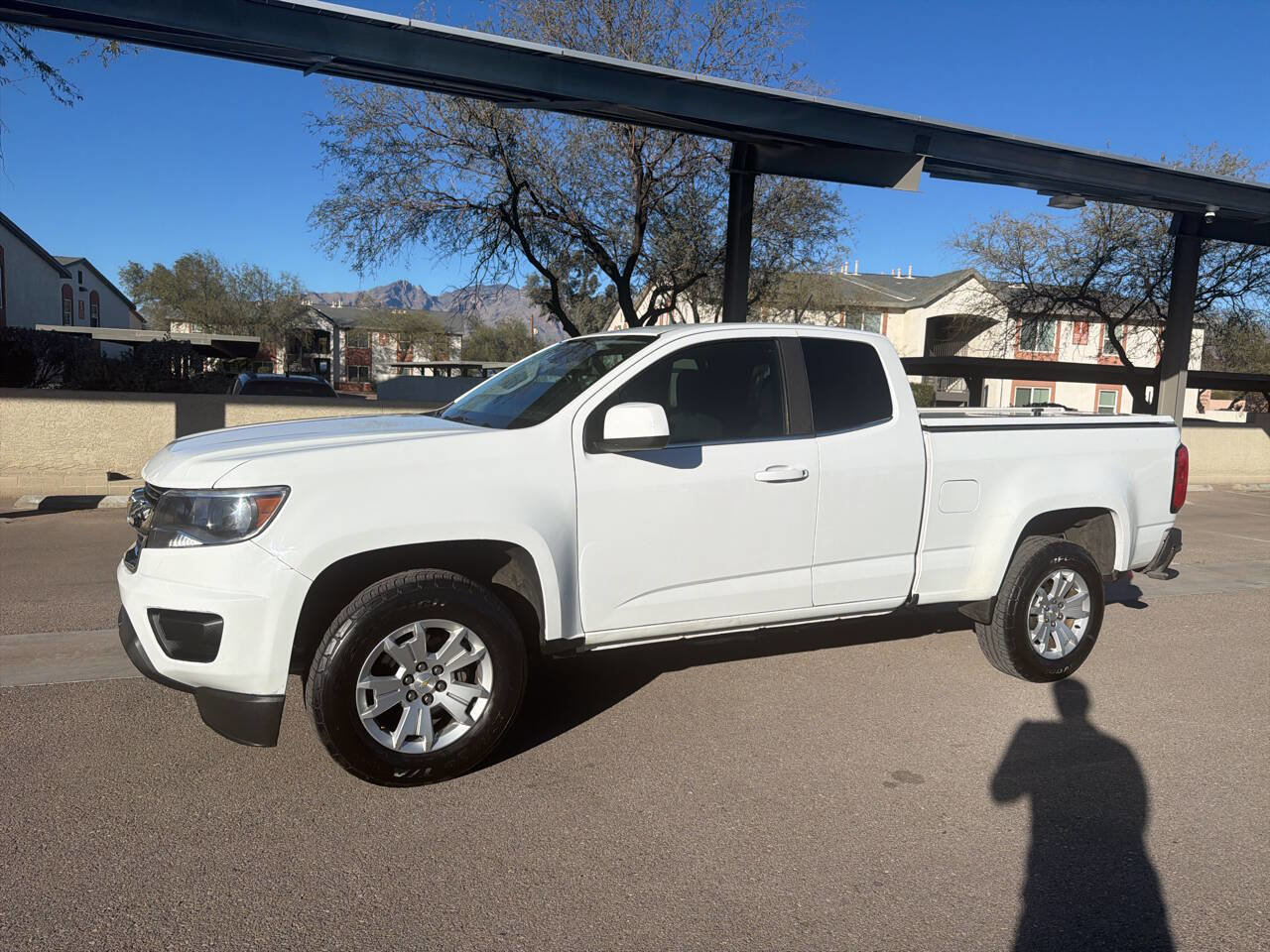 Used 2020 Chevrolet Colorado LT w/ Safety Package image 4
