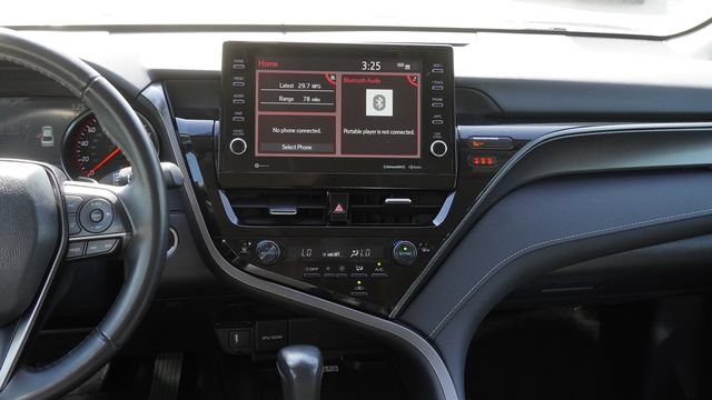 Used 2024 Toyota Camry XSE FWD image 14