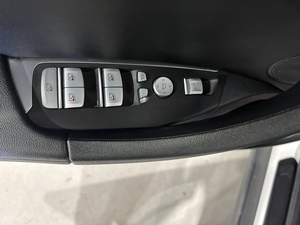 Used 2023 BMW X3 xDrive30i AWD/4WD image 18