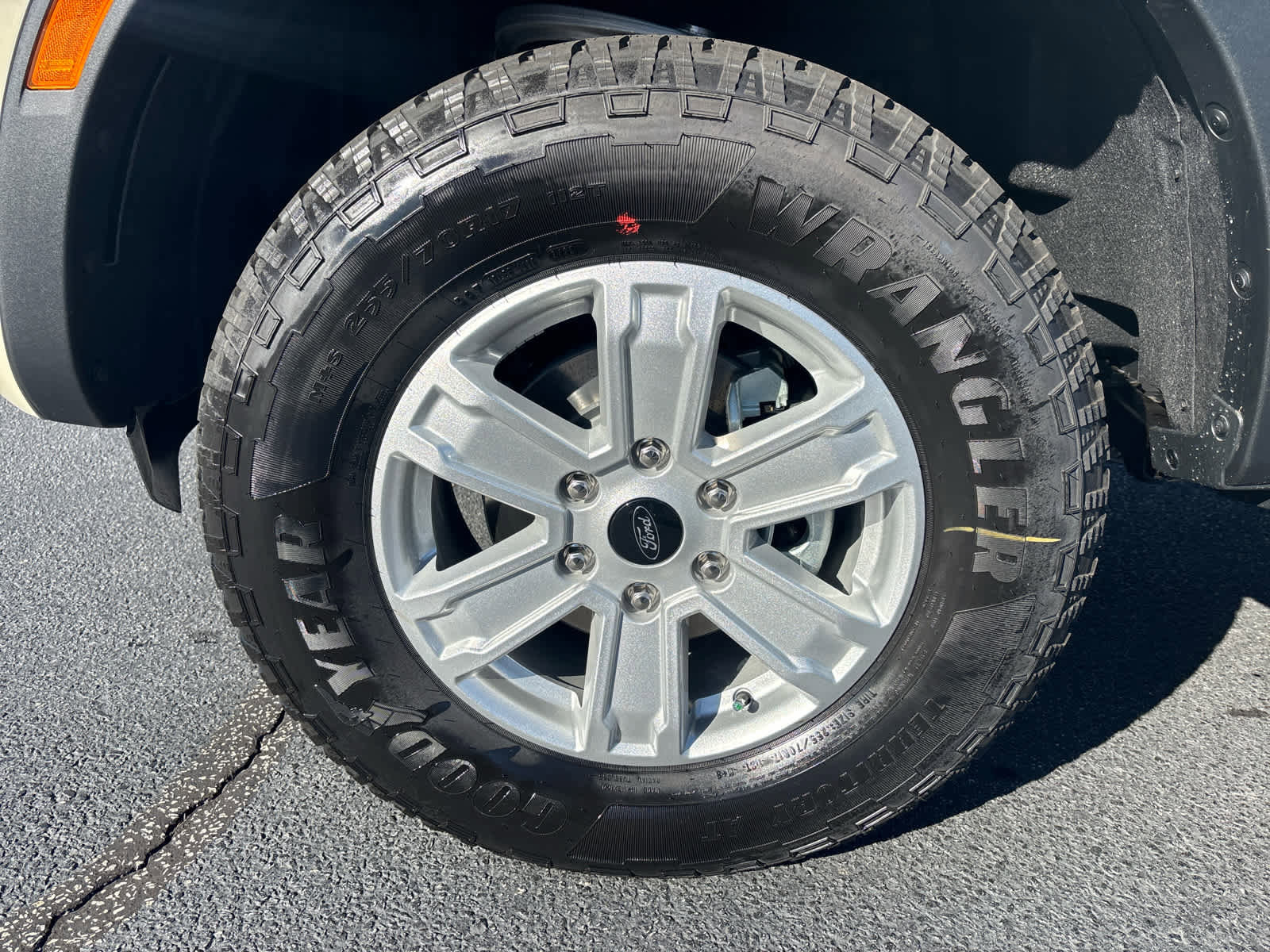 New 2025 Ford Ranger XL image 25