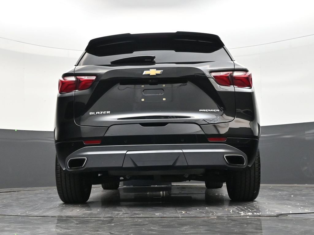 Used 2019 Chevrolet Blazer Premier w/ Sun and Wheels Package FWD image 24
