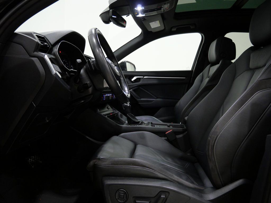 Used 2022 Audi Q3 2.0T Premium image 12